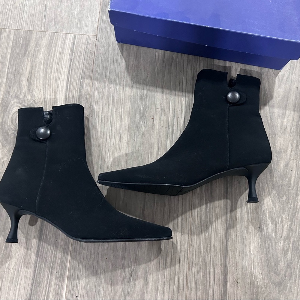 Stuart Weitzman Viale bootie size 8